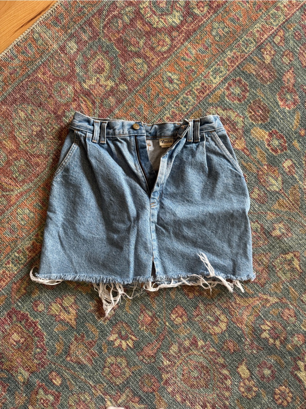 vintage high rise denim skirt
